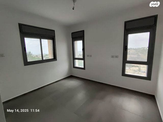 דירה, הישיבה 1, אלון שבות, אלון שבות