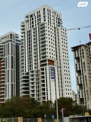 דירה, יצחק ויטנברג 1, פסגת הדר / נווה עוז הירוקה, פתח תקווה