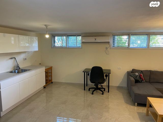 יחידת דיור, ורד 12, שאר העיר, להבים