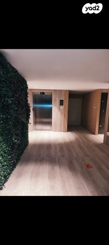 דירה, כרמל 1, בת חפר, בת חפר