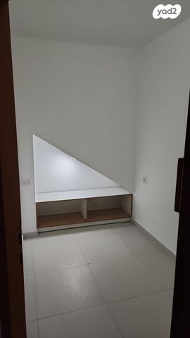 יחידת דיור, שמעון הצדיק 12, אלעד, אלעד