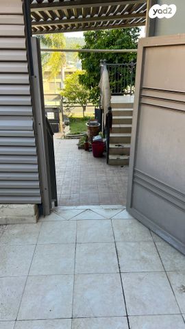 דירה, התאנה 1, אחיהוד, אחיהוד