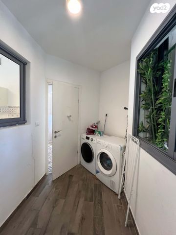 דירה, שדרות בן צבי 11, נחלאות, שערי חסד, ירושלים