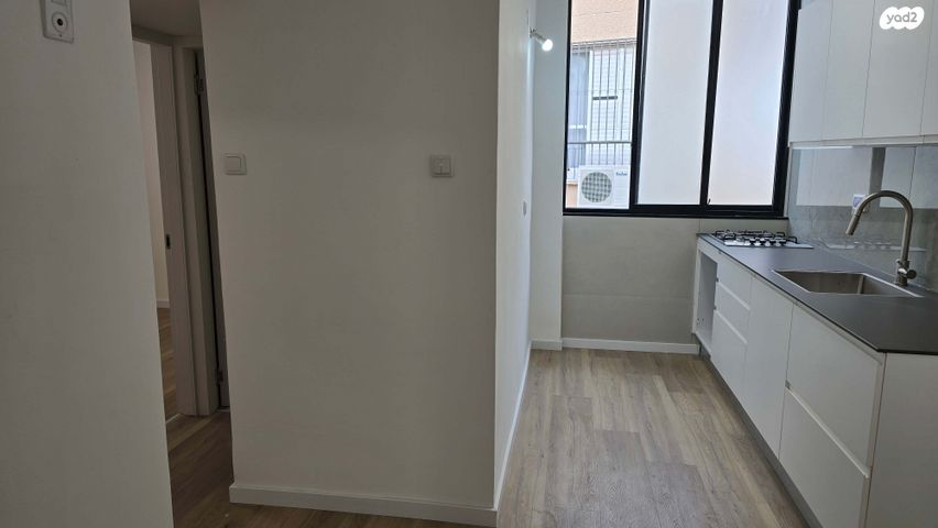 דירה, צבי ש"ץ 15, גרין ועם, חולון