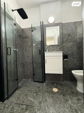 דירה, אבן גבירול 7, רובע ב', אשדוד