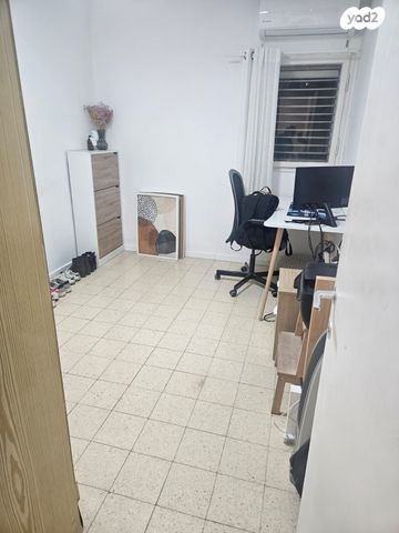 דירה, צבי מנדלבלט 6, מרכז, הרצליה