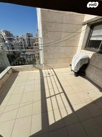 דירה, שלמה קפלנסקי 70, כפר גנים ג, פתח תקווה