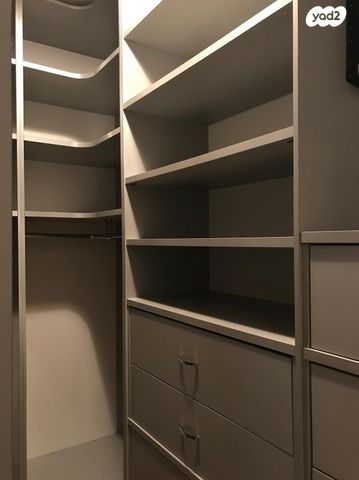 דירה, שדרות ההשכלה 17, ביצרון ורמת ישראל, תל אביב יפו