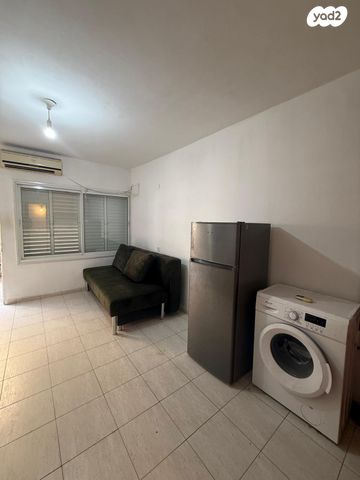 דירת גן, דקר 76, רובע ד', אשדוד