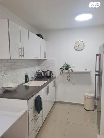 דירה, דב גרונר 3, ארמון הנציב, תלפיות מזרח, ירושלים