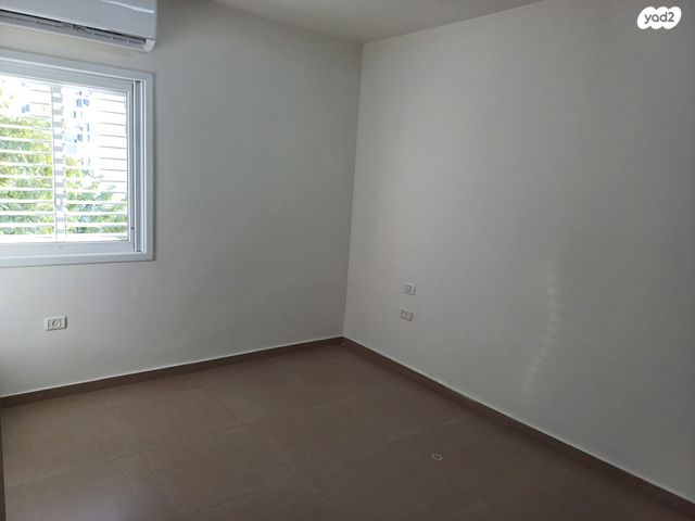 דירה, מנדס 67, קרית קריניצי, רמת גן