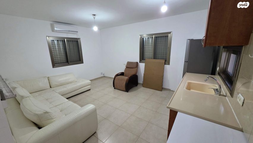 יחידת דיור, יעקב אחווה 22, קרית אלון, פתח תקווה