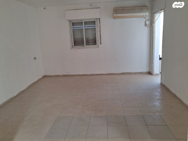 דירה, החשמל 57, נווה פז, חיפה