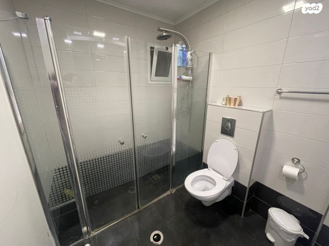 דירה, יקותיאל אדם 52, קרית גיורא, אור יהודה