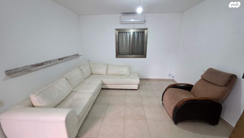 יחידת דיור, יעקב אחווה 22, קרית אלון, פתח תקווה