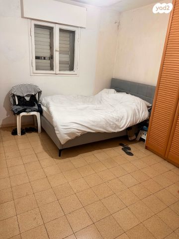 דירה, מטולה 11, נווה רם, שיכון מזרחי, רמת גן