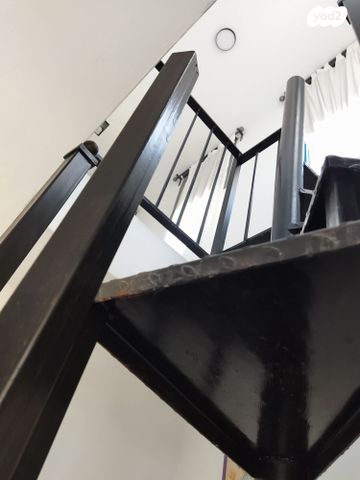 גג/ פנטהאוז, חברון 2, מסדה, חיפה