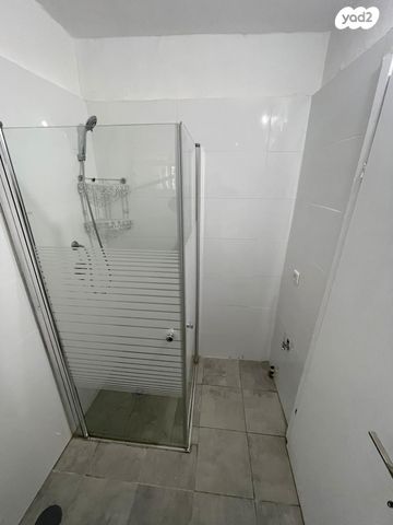 דירה, סמטת הצפורנים 8, רמת יוסף, בת ים