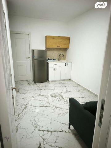 יחידת דיור, צבי ש"ץ 21, גרין ועם, חולון