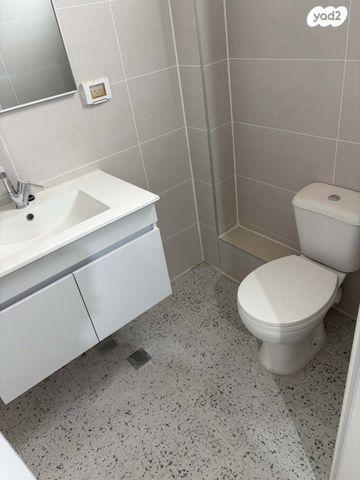 דירה, לאה גולדברג 16, צפון נס ציונה, נס ציונה