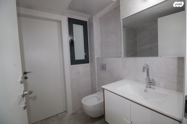 דירה, הרב מרדכי אליהו 22, כרמי הנדיב, אחוזת רוטנר, קרית מלאכי