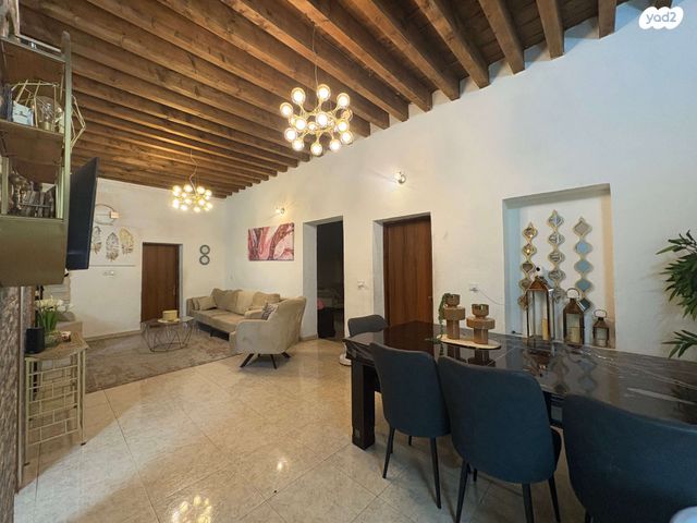 עיר עתיקה 13 2