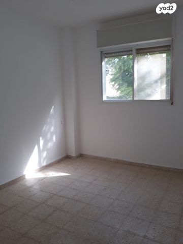 דירה, פעמונית 10, נווה יוסף, עפולה