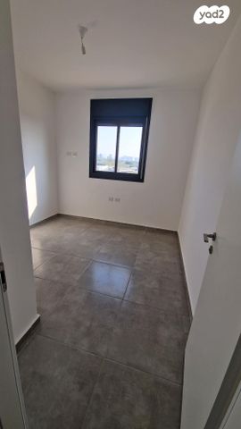 דירה, לאה גולדברג 14, צפון נס ציונה, נס ציונה