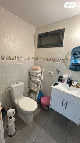 יחידת דיור, בזלת 16, הצבאית, כפר יונה