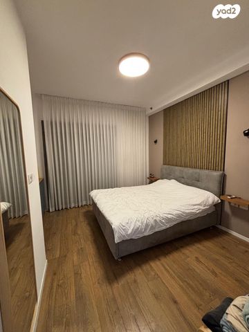 גג/ פנטהאוז, הכובש 21, רמב"ם, ראשון לציון