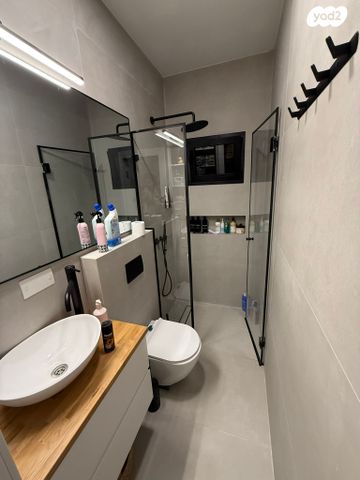 דירת גן, העבודה 3, לב תל אביב, לב העיר צפון, תל אביב יפו