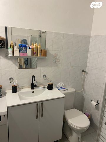 יחידת דיור, כורש 6, נווה חוף, ראשון לציון