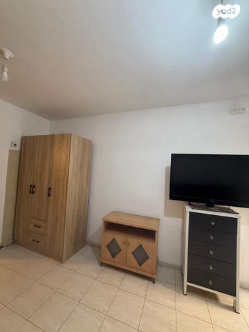 דירת גן, דקר 76, רובע ד', אשדוד