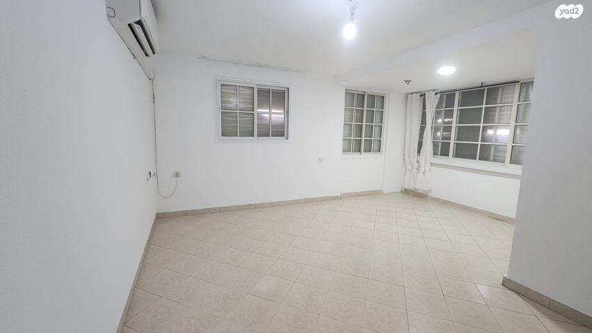 שדרות הנרייטה סולד 25