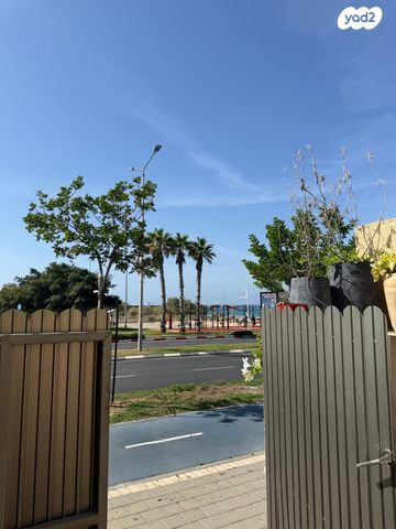 דירת גן, דקר 76, רובע ד', אשדוד