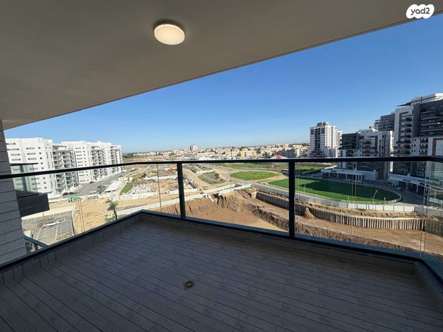 הרב מרדכי אליהו 21