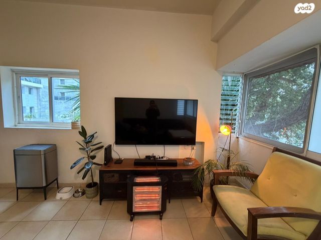 דירה, חרות 25, שכונת גפן, רמת גן