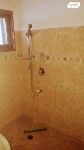 דירת גן, שיבת ציון 12, גבעת אולגה, חדרה