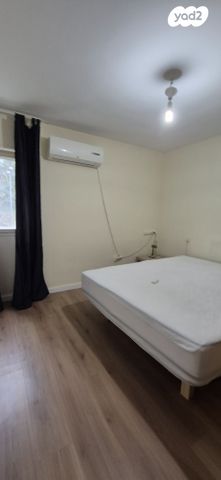 אבא הלל סילבר 63