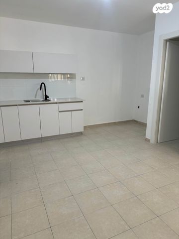 יחידת דיור, שדרות יעקב (ג'ירופי) 39, שיכוני המזרח, ראשון לציון