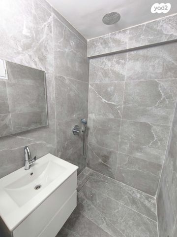 דירה, ליאון בלום 12, רמת הדר, חיפה