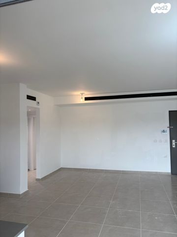 דירה, לאה גולדברג 16, צפון נס ציונה, נס ציונה