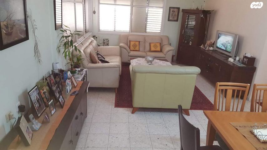 ד"ר אמיל זומרשטיין 4