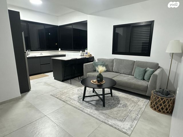 דירה, נרקיס 1, אומן, אומן