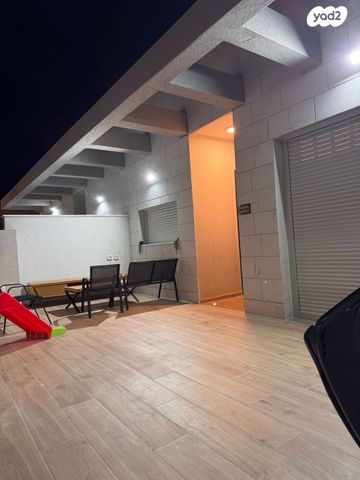 דו משפחתי, שדרות יצחק רבין 5, קרית רבין, בית שאן