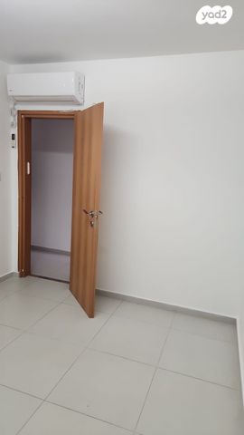 יחידת דיור, שמעון הצדיק 12, אלעד, אלעד