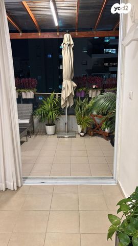 דירה, הרב מיימון 20, דרום מזרח, בת ים