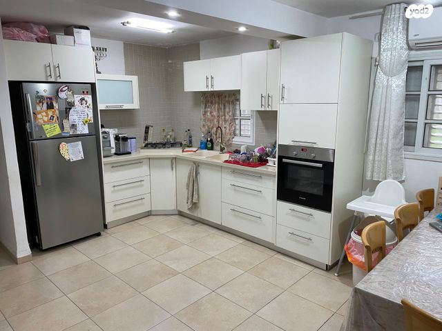 דירה, הרצל 10, מרכז העיר, קרית שמונה