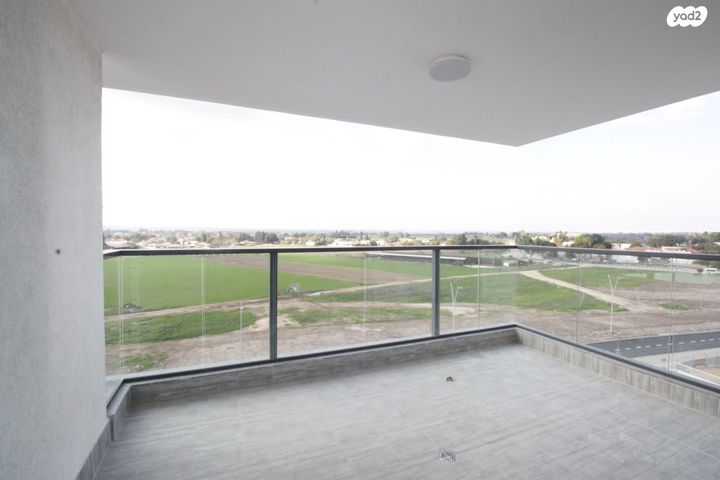 הרב מרדכי אליהו 22