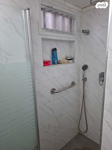 דירה, שלום שבזי 9, נווה פז, חיפה